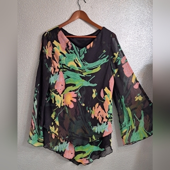Tops - Women's Oversized Two Tiered Blouse